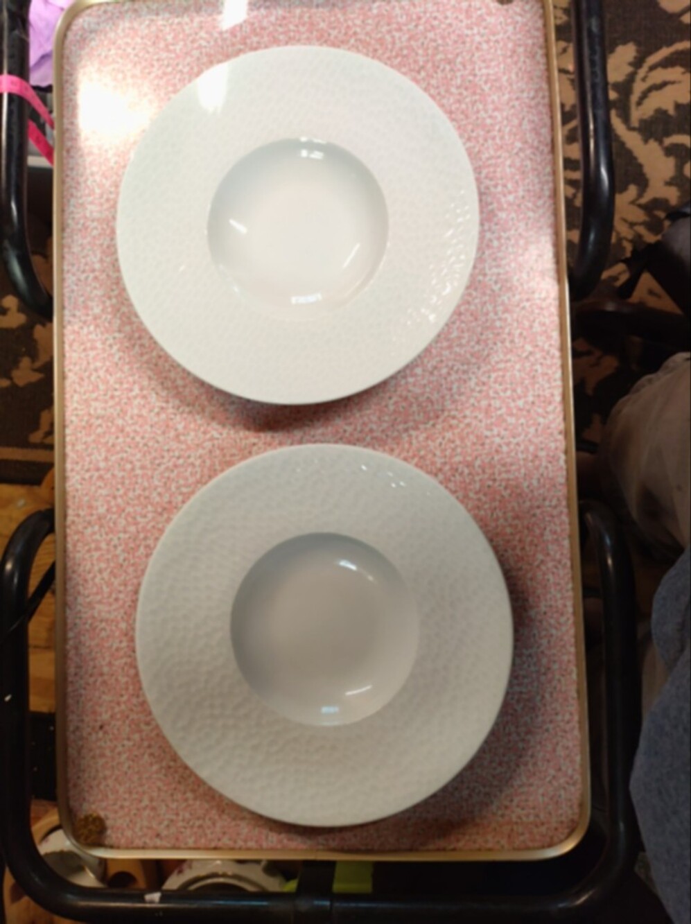 Apilco France Aqua White Hammered Porcelain Wide Rim Soup Pasta Bowls Set of 2
